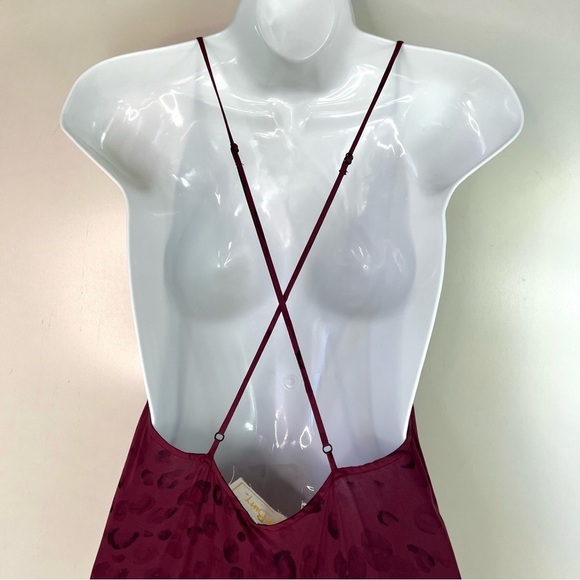 Jen’s Pirate Booty Strappy Maxi Spot Dress - Picture 6 of 9